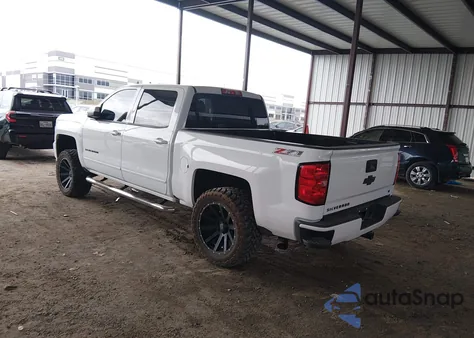 2017 Chevrolet Silverado 1500 2Lt from USA, damaged, VIN 3GCUKREC3HG454320